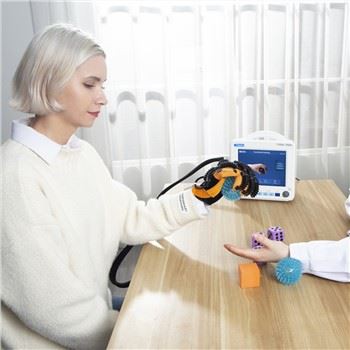 دستکش رباتیک برای توانبخشی عصبی عضلانی